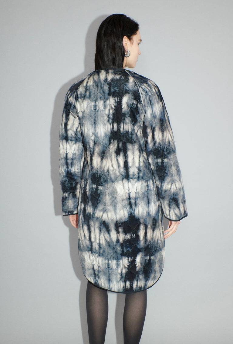 Odeeh Quilted Tie-Dye Mantel, Ink Nur noch ein Tag übrig