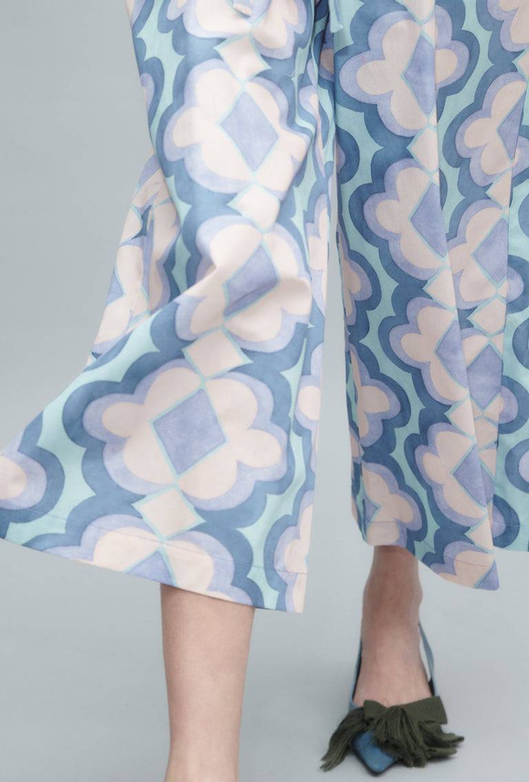 Odeeh Giant Arabesque Hose, Periwinkle Blue Super Sparpreis