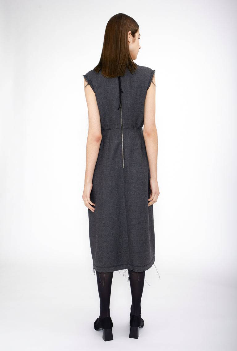 Odeeh Savile Row Wool Pique Kleid, Charcoal Top Angebot