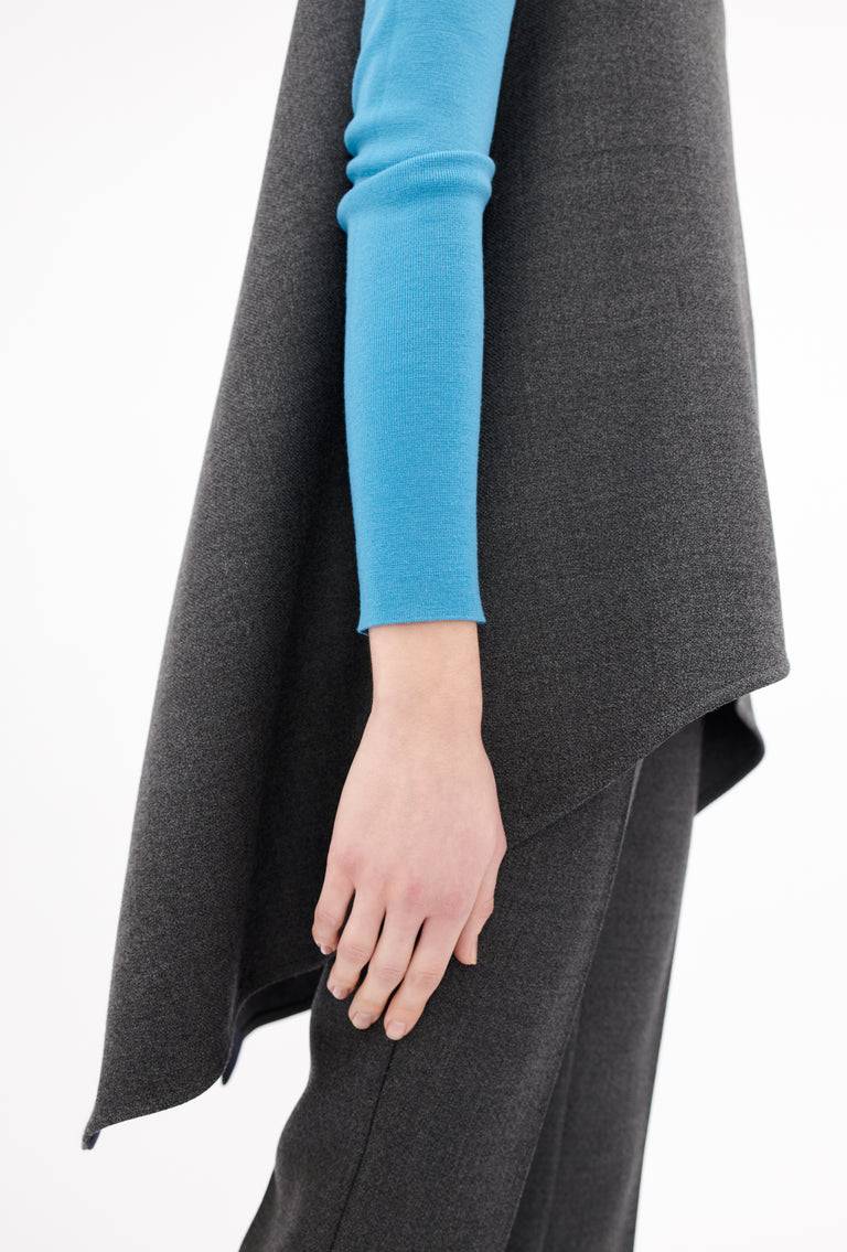Odeeh Savile Row Wool Pique Top, Charcoal Vierteljährliche Förderung