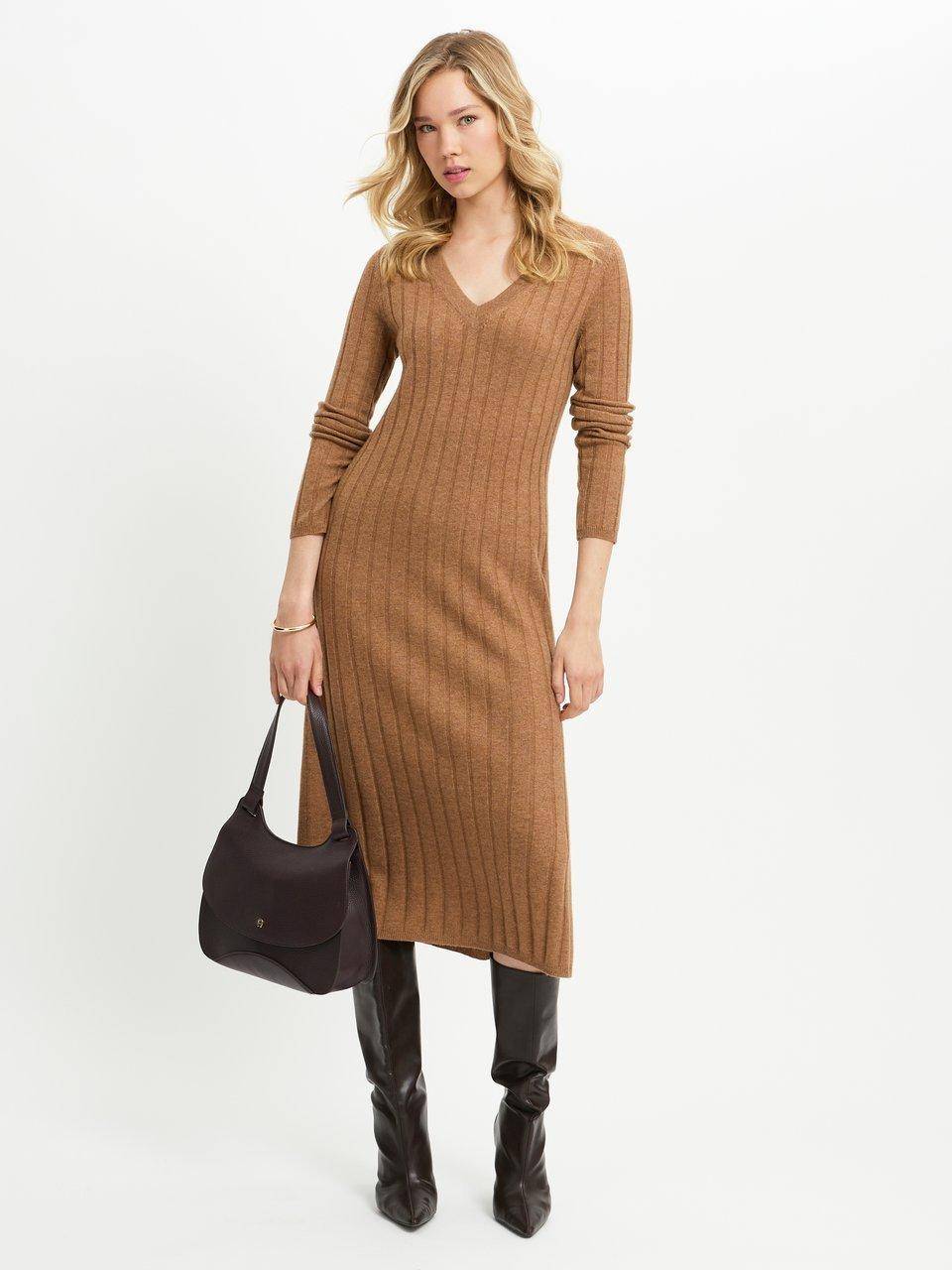 include Strickkleid Nur noch ein Tag übrig