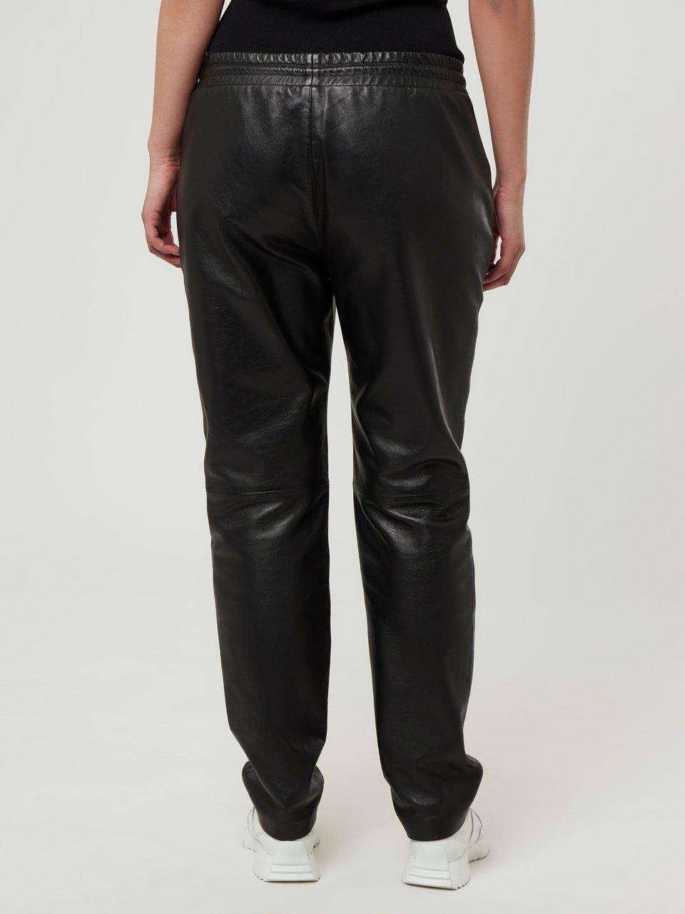 Emilia Lay Lederhose Neueste Stile