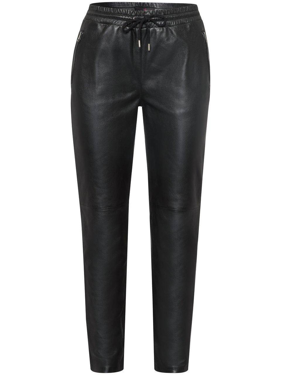 Emilia Lay Lederhose Neueste Stile