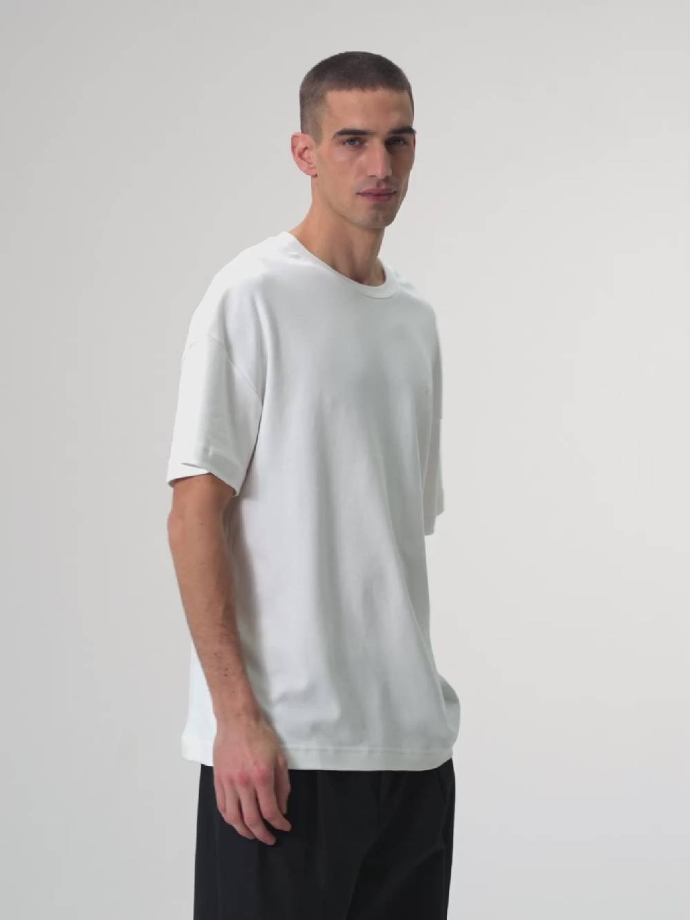 Pinqponq T-Shirt - Dandelion White (Unisex) Letzter Tag