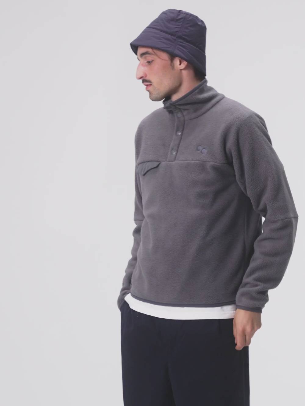 Pinqponq Fleece Pullover - Graphite Grey (Unisex) Wochenangebot