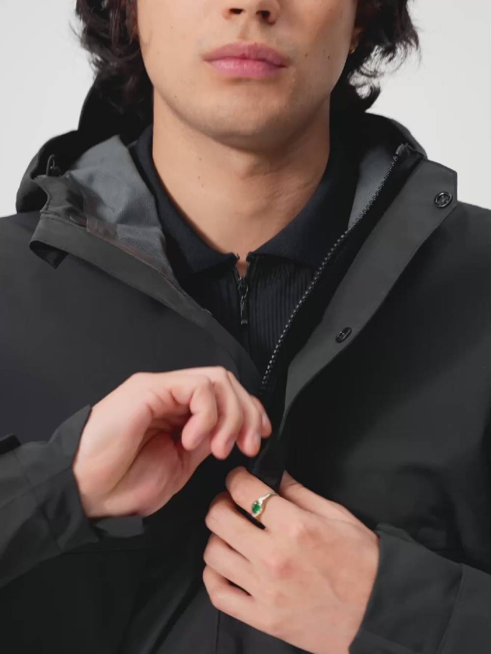 Pinqponq Aestech Rain Parka - Peat Black (Unisex) Bis zu 50% Rabatt