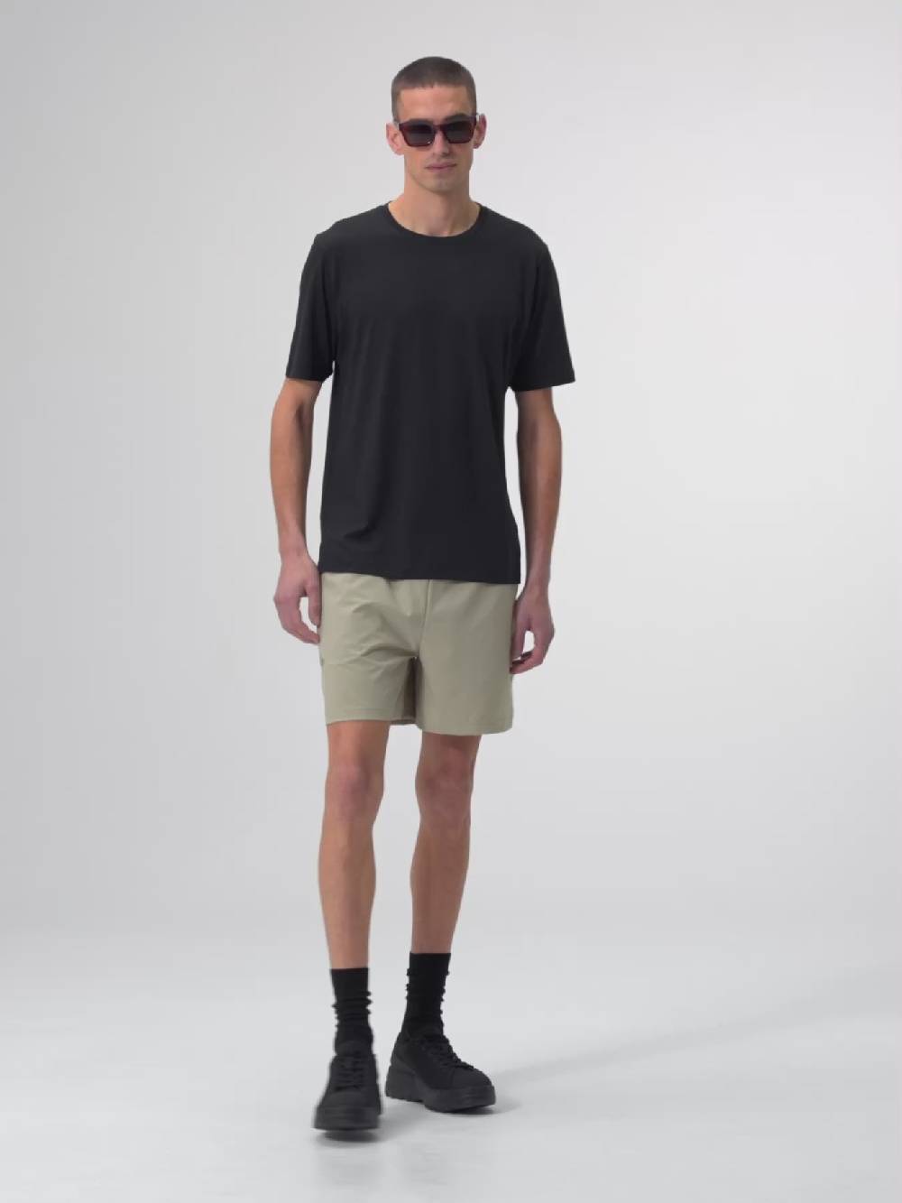 Pinqponq Active Shorts - Reed Olive (Unisex) Bis zu 65% Rabatt
