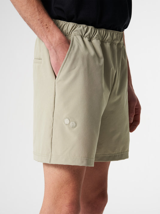 Pinqponq Active Shorts - Reed Olive (Unisex) Bis zu 65% Rabatt