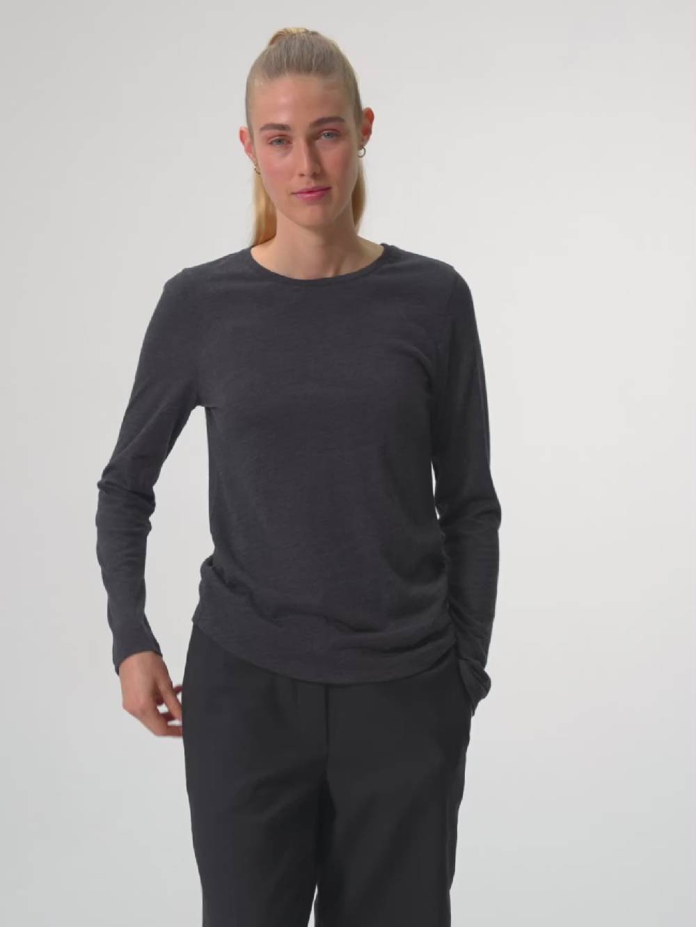 Pinqponq Longsleeve Merino - Dark Grey Melange (Female) Bestseller