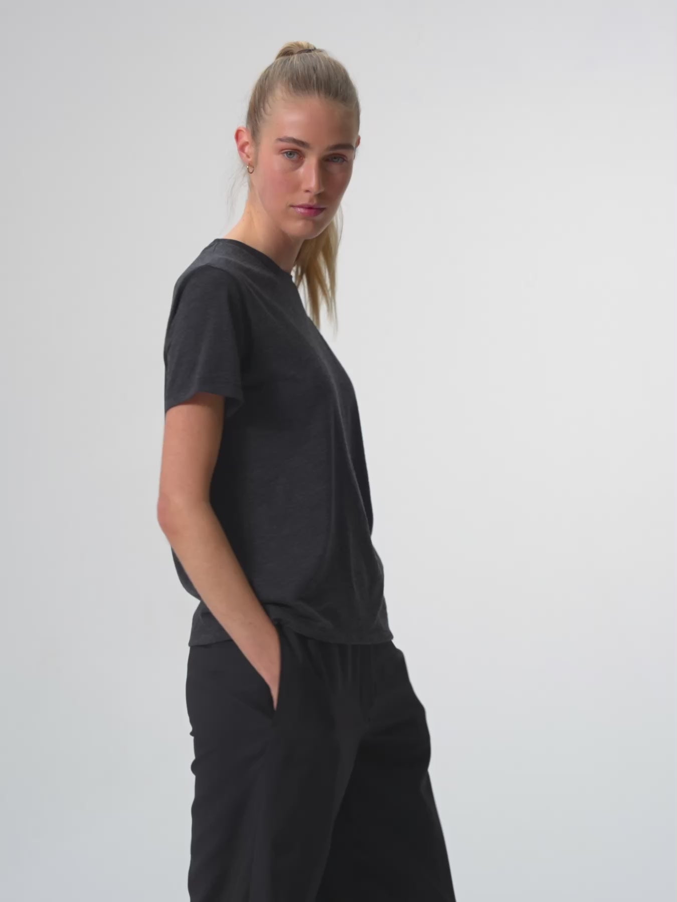 Pinqponq T-Shirt Merino - Dark Grey Melange (Female) Sonderangebote