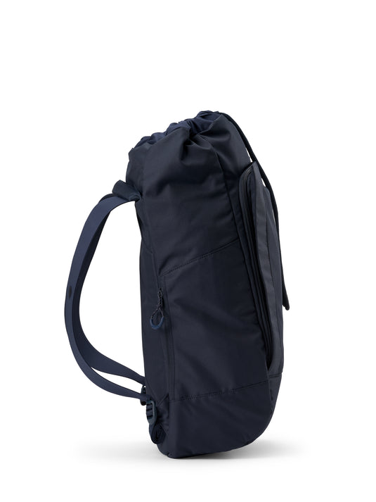Pinqponq Kalm - Fjord Navy Saisonale Angebote