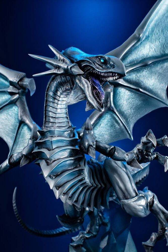 EMP "Duel Monsters Art Work - Blauäugiger weißer Drache (Holographic Edition)" Statue multicolor von Yu-Gi-Oh! Preisnachlass