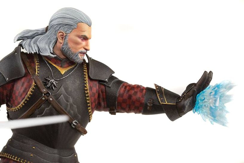 EMP "3 - Wild Hunt - Geralt Toussaint Tourney Armor" Statue von The Witcher Osterangebot
