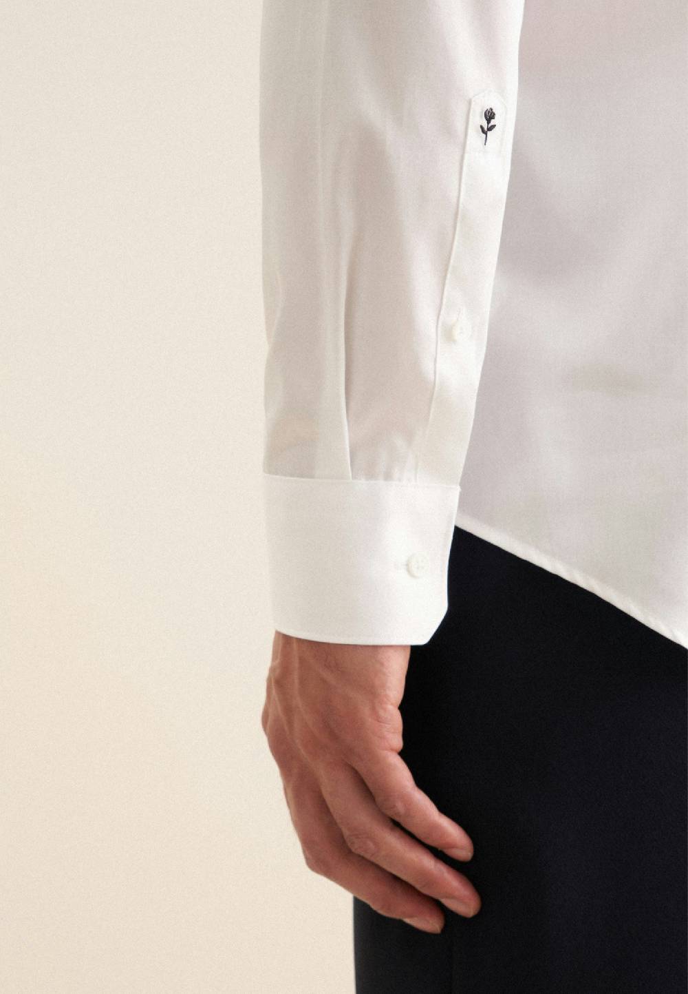 Seidensticker Bügelleichtes Satin Business Hemd in Slim mit Kentkragen 50% Rabatt für begrenzte Zeit