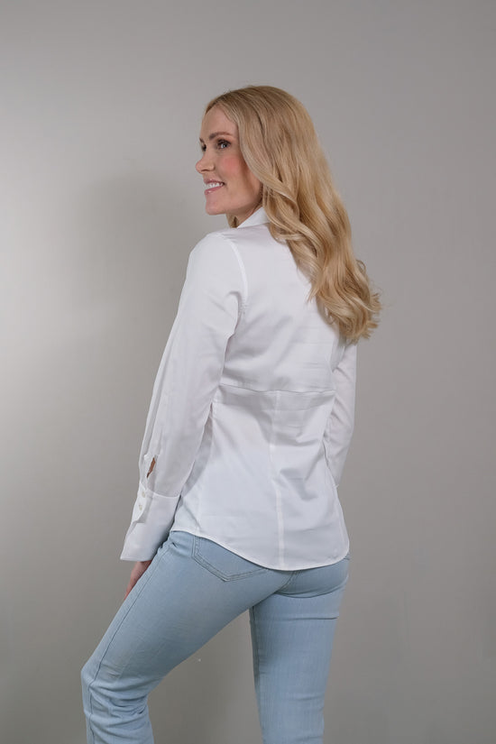 Soluzione Schmale Bluse mit großer Manschette und Korsett-Form an der Taille Große Rabatte