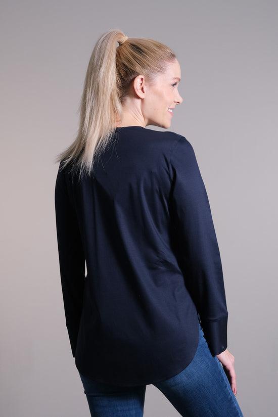 Soluzione Jerseyshirt mit überkreuztem V-Ausschnitt und Langarm Begrenzt auf 3 Tage