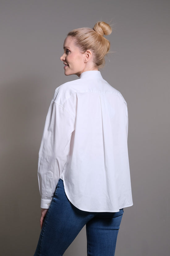 Soluzione Verkürzte Hemdbluse mit VKL und Rückenfalte Zeitbegrenzte Promotion