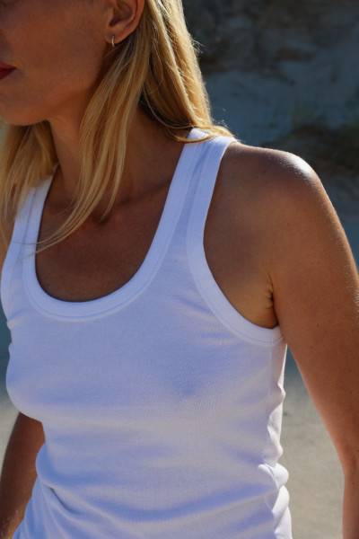 Sosue Tank Top Rip White Vatertagsangebot