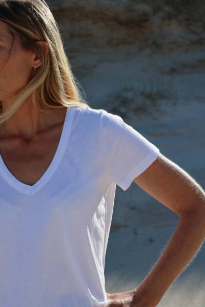 Sosue T-Shirt V-Neck Lagerräumung