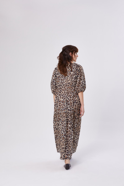 Sosue Dress Fleur Leo Vierteljährliche Förderung