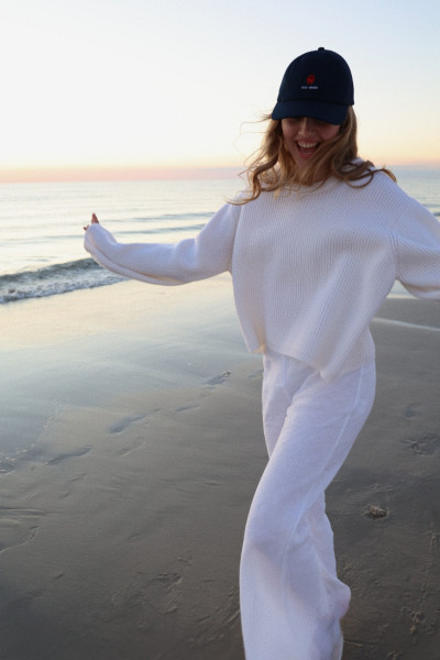 Sosue Rip Round Neck Pullover Off White Großer Ausverkauf