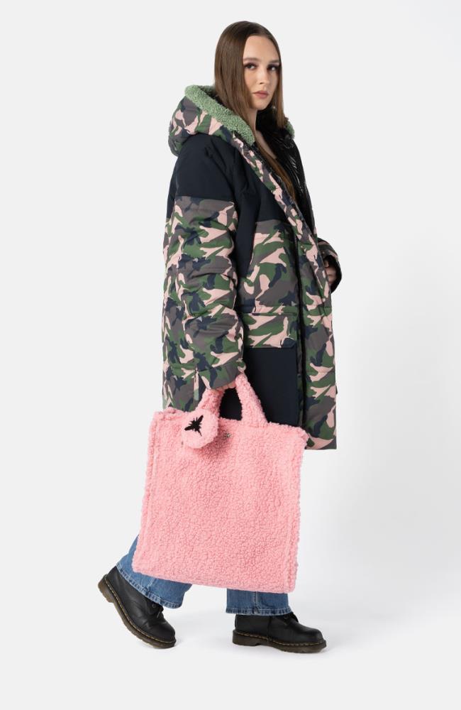Stuff Maker Teddy Handbag in Pink Letzte 2 Tage